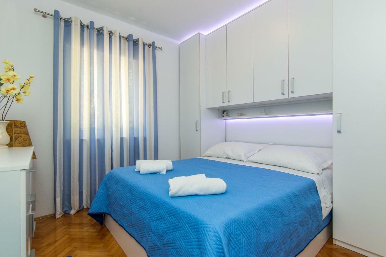Apartments Jakov Mirce エクステリア 写真